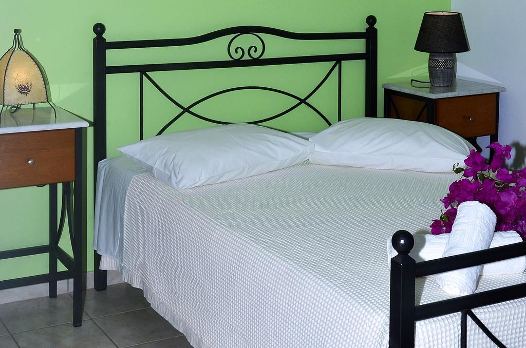 Onar Studios Apartment Koufonisia