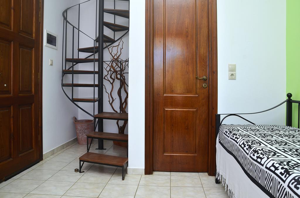 Onar Studios Apartment Koufonisia